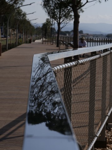 promenade bord de mer Hyères