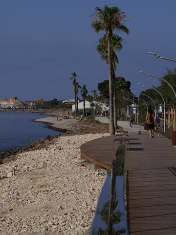 promenade bord de mer Hyères